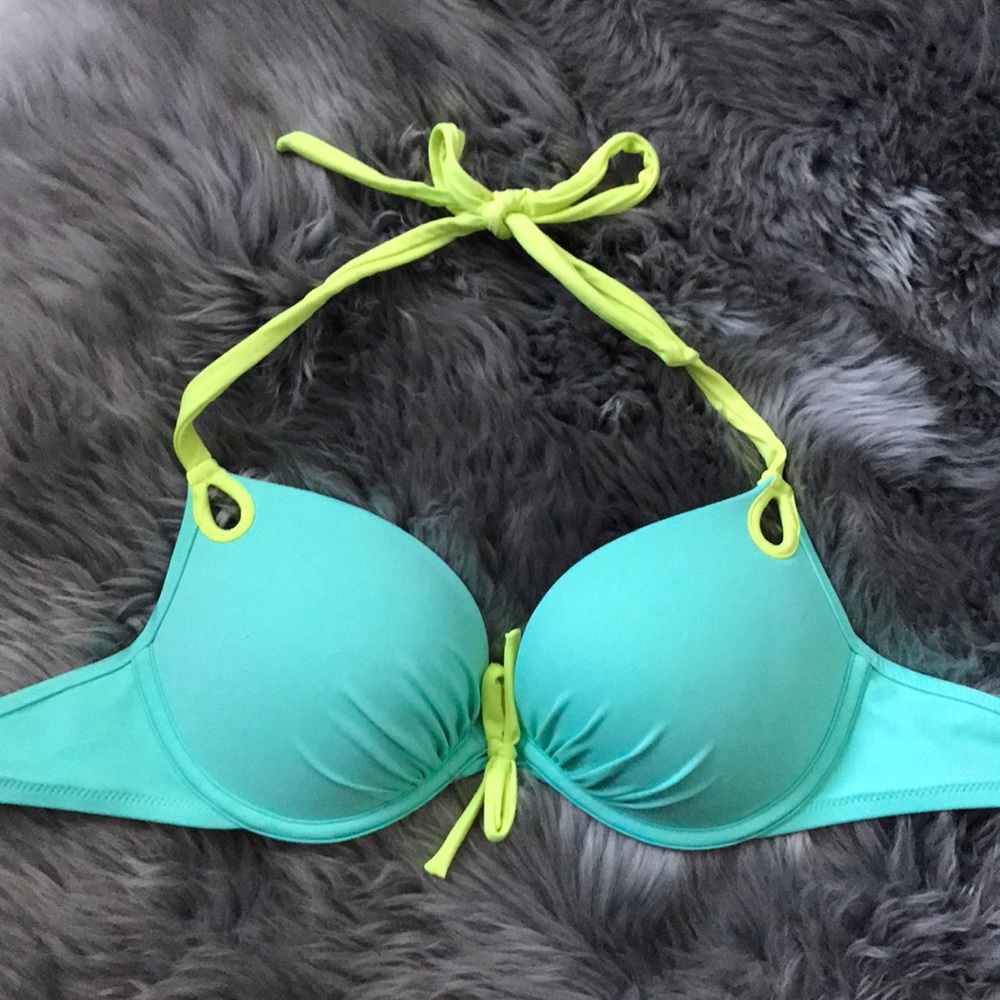Vs pushup bikini top